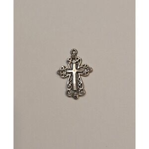 Vintage Sterling Silver Gothic Cross Charm‎ SE 925